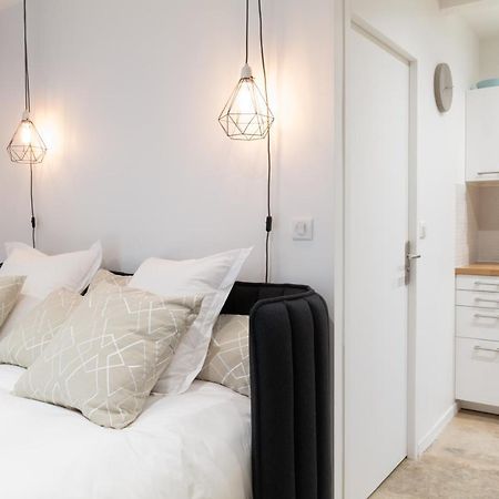 Апартаменты Design & Cosy - Centre Historique Ecusson Монпелье Экстерьер фото